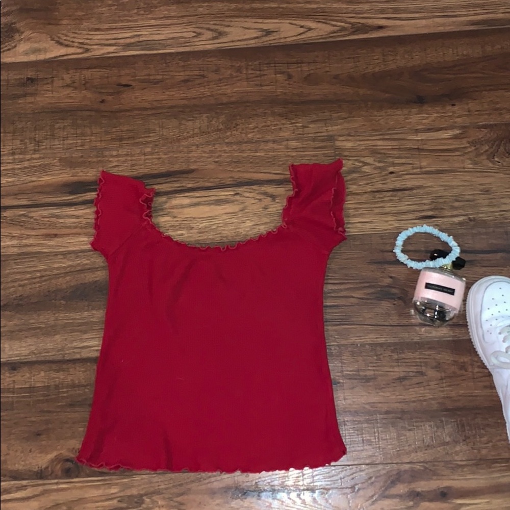 Brandy Melville of the shoulder top